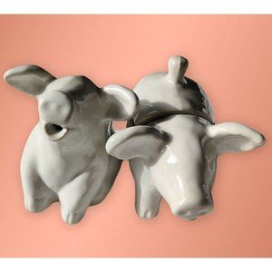 Pottery Barn Piglet Cream And Sugar Set